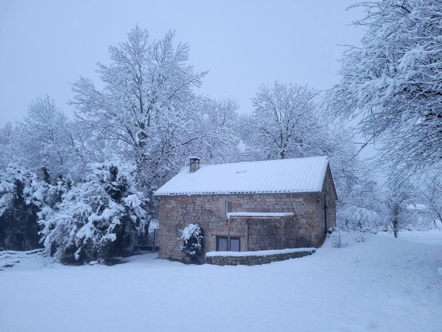 Maison Des Biches Saint-Jean-et-Saint-Paul Luaran gambar